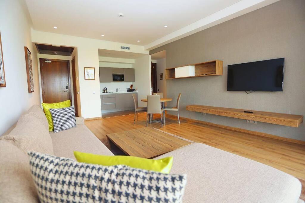 Luxury Apartment At Corniche , Seaview Close Beach Casablanca Exterior photo