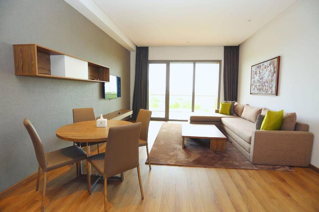 Luxury Apartment At Corniche , Seaview Close Beach Casablanca Exterior photo